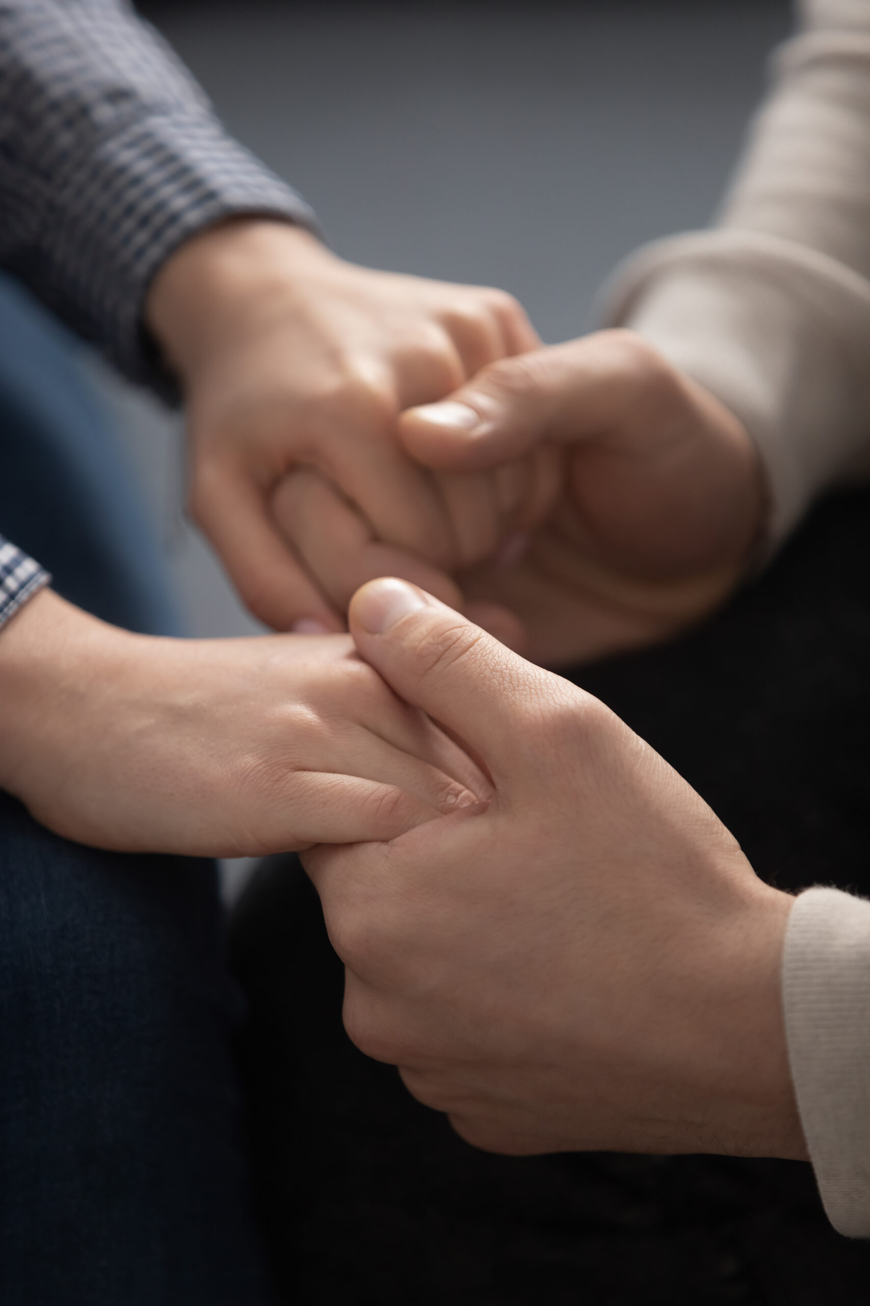 How to Help a Loved One During a Manic Episode
